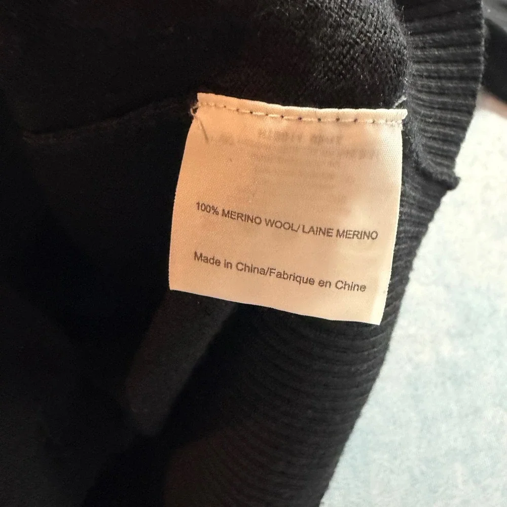 Tory Burch Cardigan Women S Black Fair Merino Wool Gold Logo Buttons Missing
